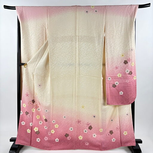 振袖 身丈167cm 裄丈68cm L 袷 桜 金通し 金糸 クリーム 正絹 逸品 【中古】 振袖 身丈167cm 裄丈68cm L 袷 桜 金通し 金糸 クリーム 正絹 逸品 【中古】