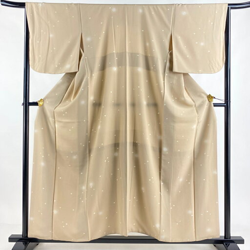 小紋 身丈157cm 裄丈66cm M 袷 幾何学模様 ぼかし柄 金彩 ベージュ 正絹 秀品 【中古】 小紋 身丈157cm 裄丈66cm M 袷 幾何学模様 ぼかし柄 金彩 ベージュ 正絹 秀品 【中古】