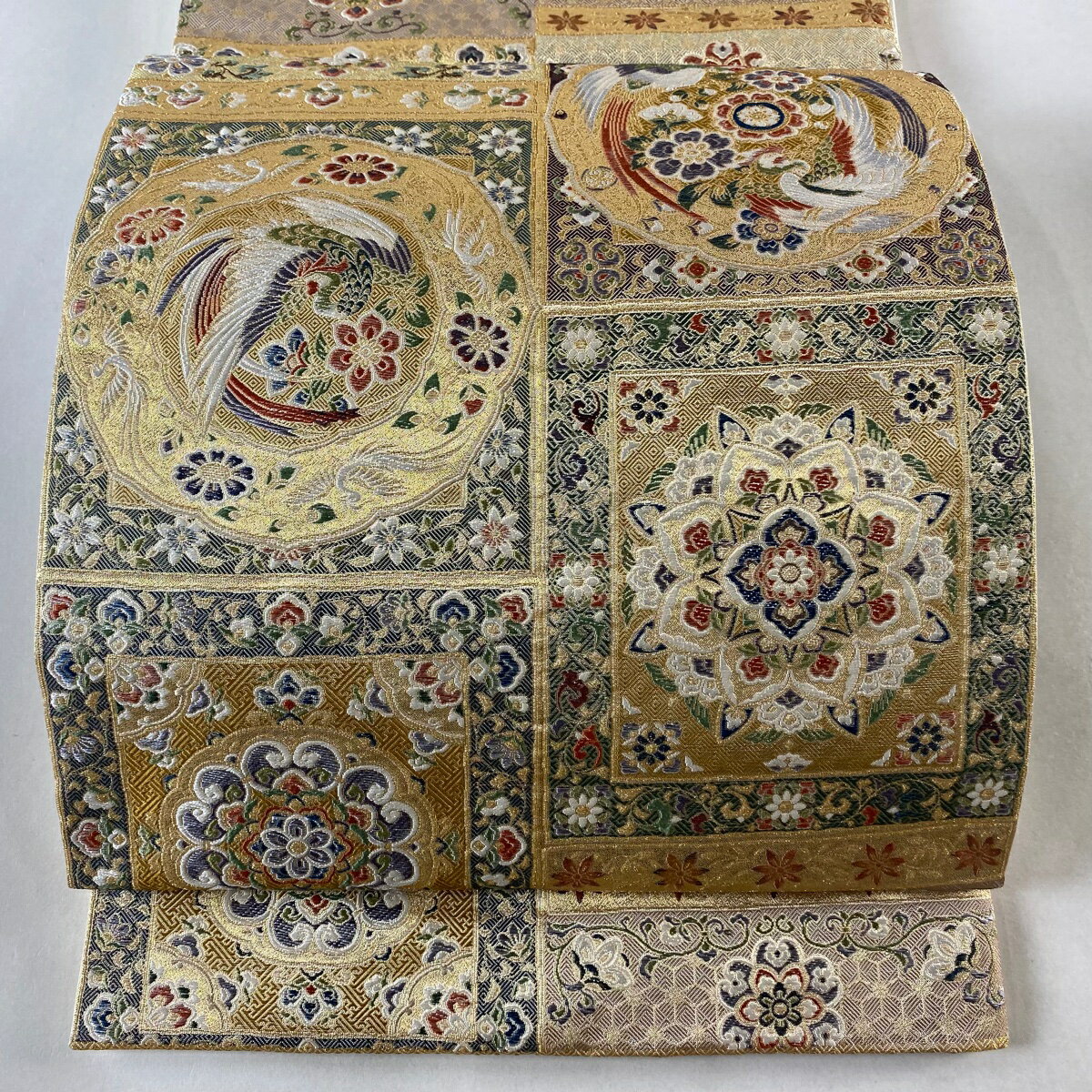 袋帯 美品 逸品 華文 鳥 金糸 箔 ベージュ 六通 正絹 【中古】