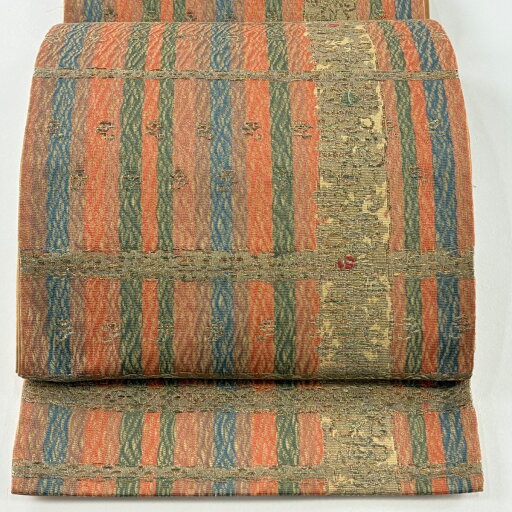 袋帯 秀品 縞 草花 金糸 茜色 六通 正絹 【中古】 袋帯 秀品 縞 草花 金糸 茜色 六通 正絹 【中古】