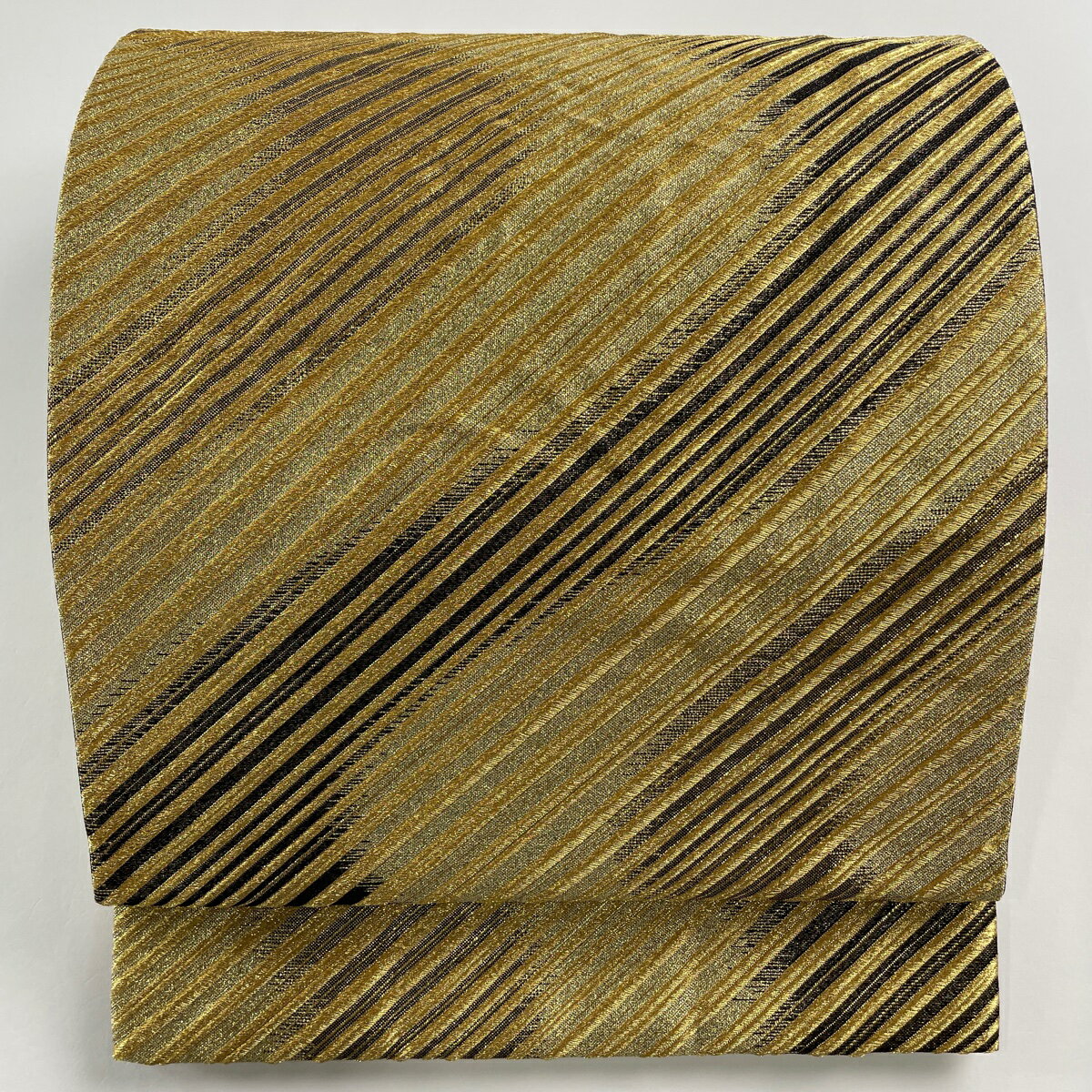 袋帯 秀品 斜縞 金糸 箔 金色 六通 正絹 【中古】