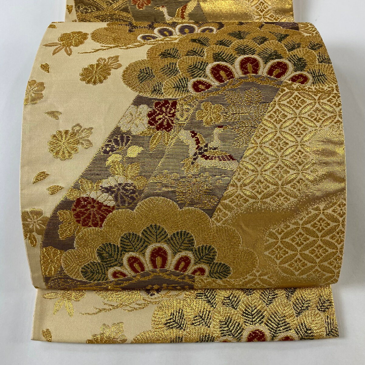 袋帯 美品 秀品 松 花鳥 金糸 刺繍 ベージュ 六通 正絹 【中古】