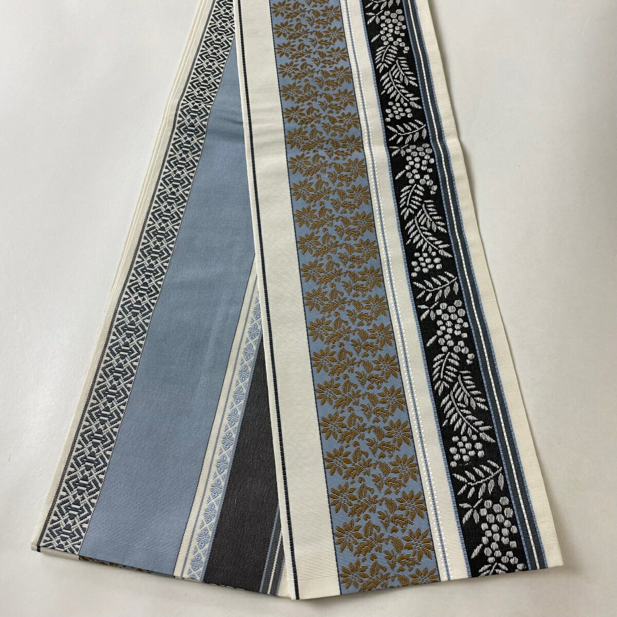 未使用に近い美品　半幅帯　黒　ベージュ　シルバー　ポリエステル 楽天市場】半幅帯 リサイクルの通販