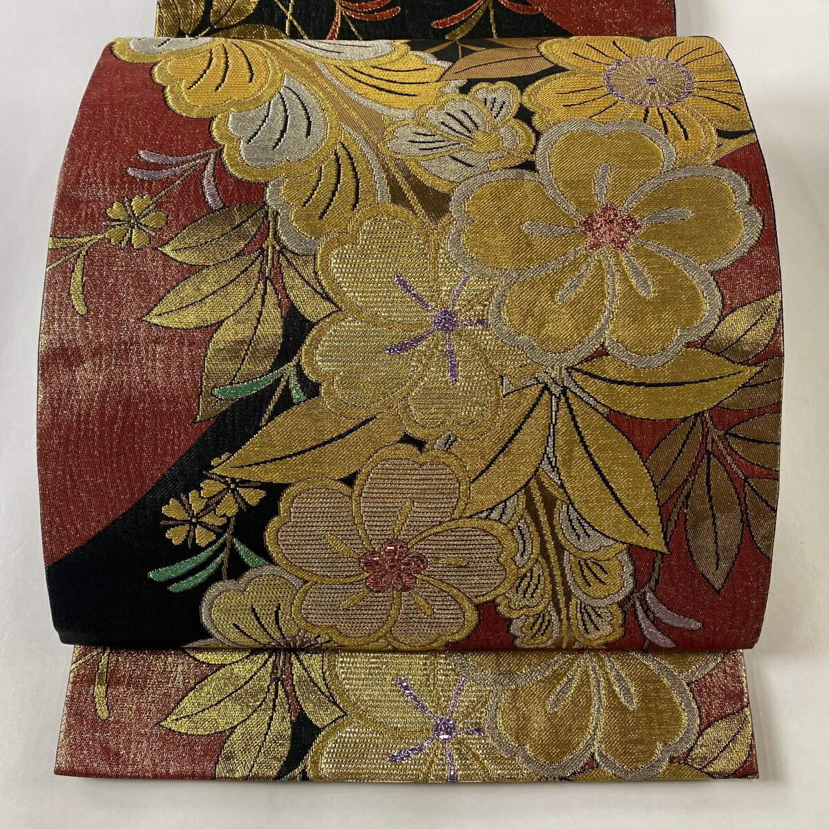 袋帯 美品 秀品 振袖向き 桜 金銀糸 箔 黒 六通 正絹 【中古】(4)