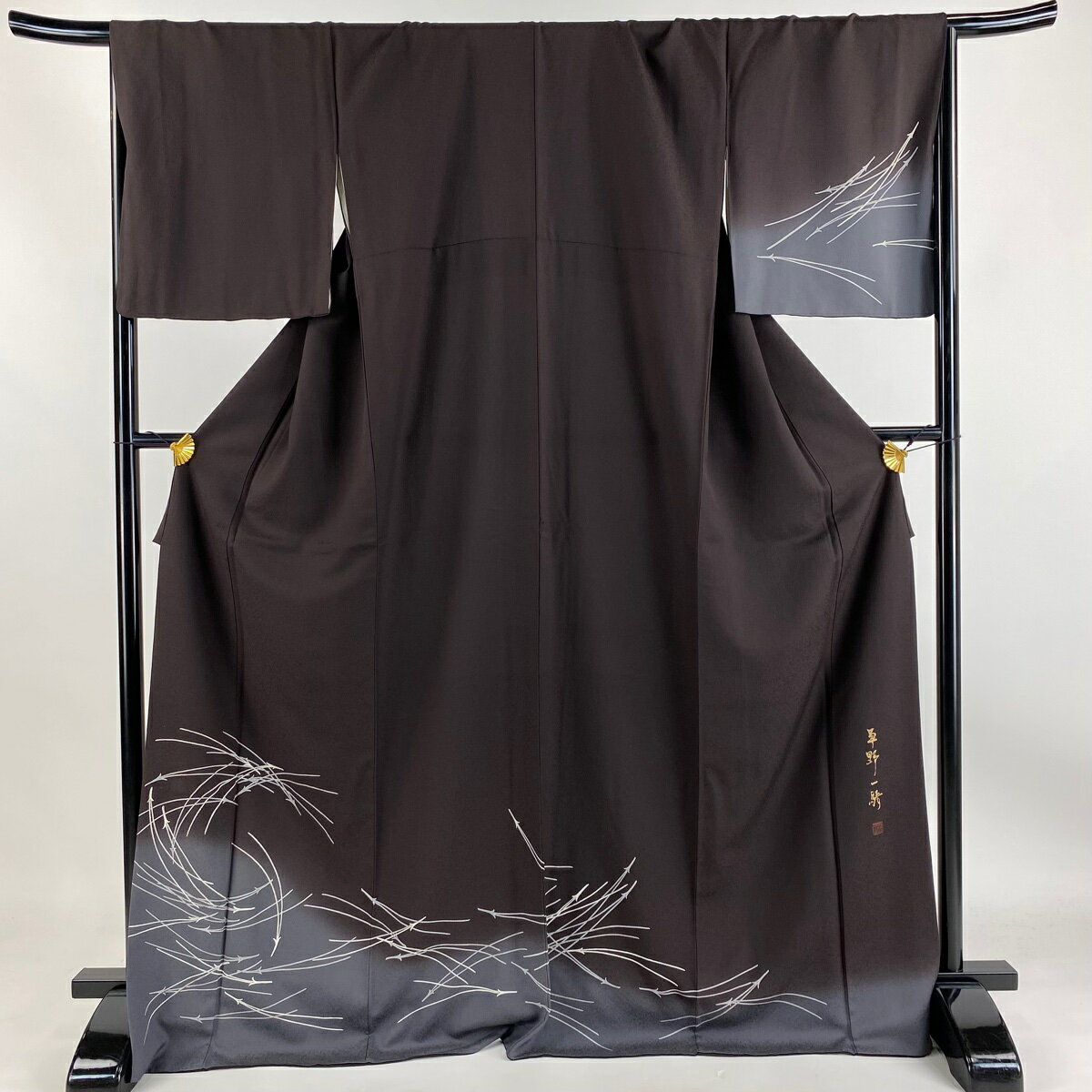 美品 作家物 草野一騎 シックな花模様 緑色 袷 正絹 付下げ 着物 正絹 訪問着 草野一輝 作家ものお着物 未使用 - メルカリ