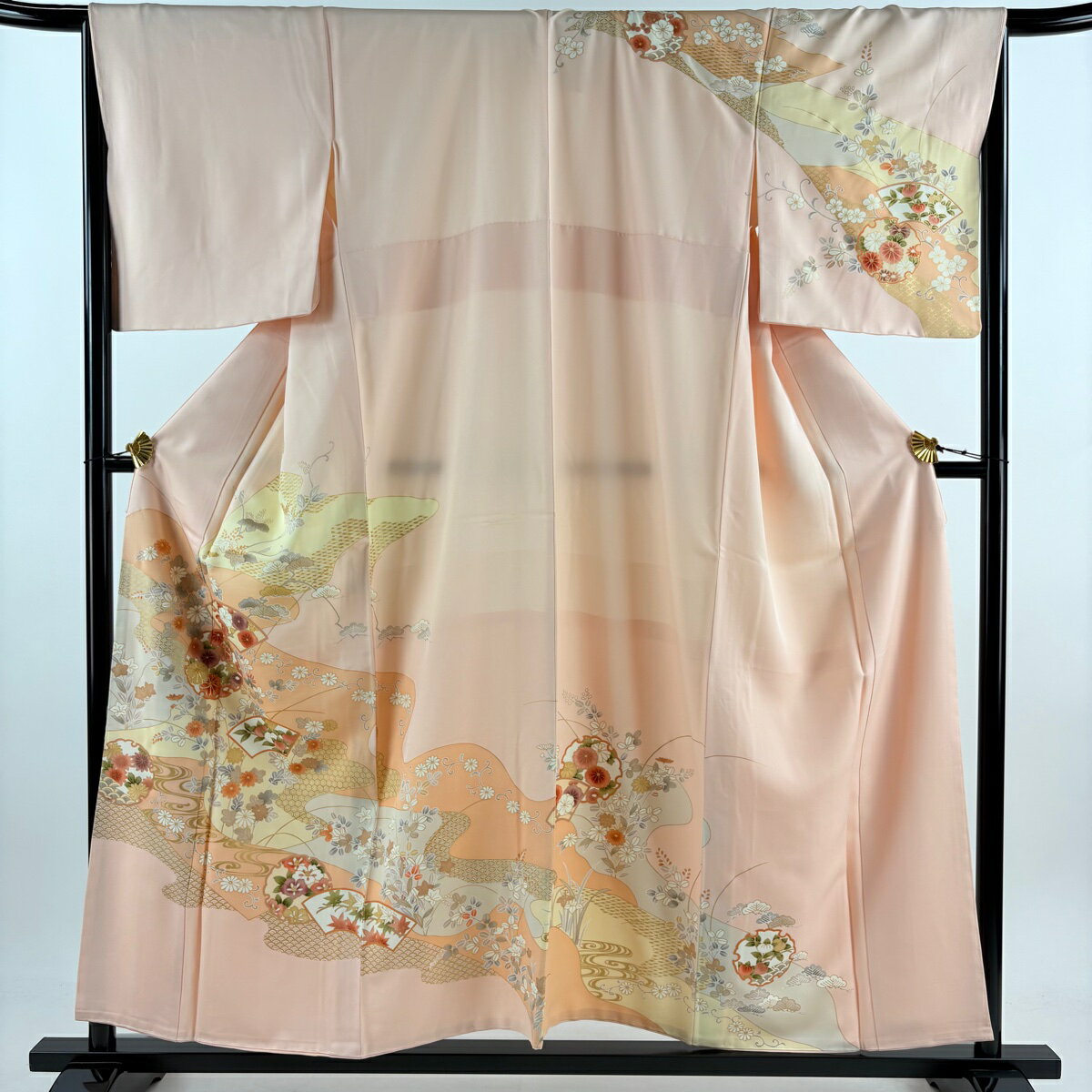 訪問着 身丈155cm 裄丈67cm M 袷 草花 雪輪 金糸 金彩 薄ピンク 正絹 名品 【中古】 msp29