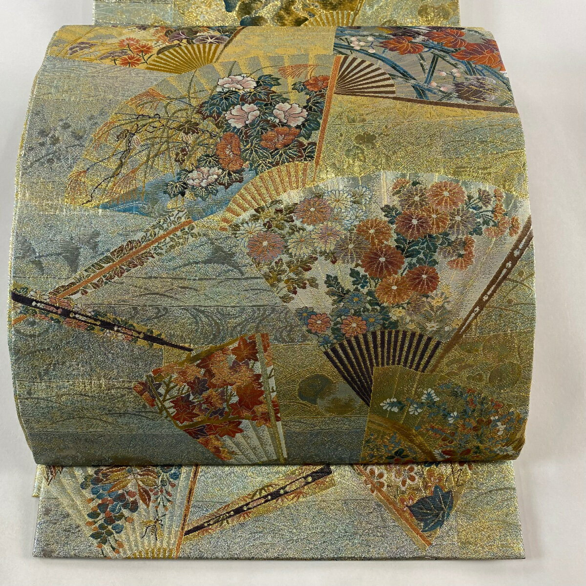 袋帯 美品 逸品 琳派三十六華扇 箔 金色 お太鼓柄 正絹 【中古】