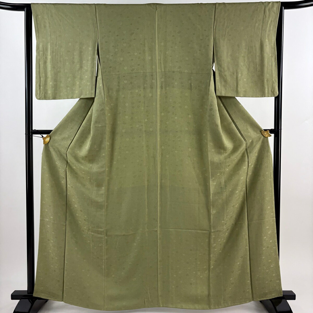 色無地 身丈162.5cm 裄丈63cm S 袷 地紋 薄緑 正絹 優品 【中古】