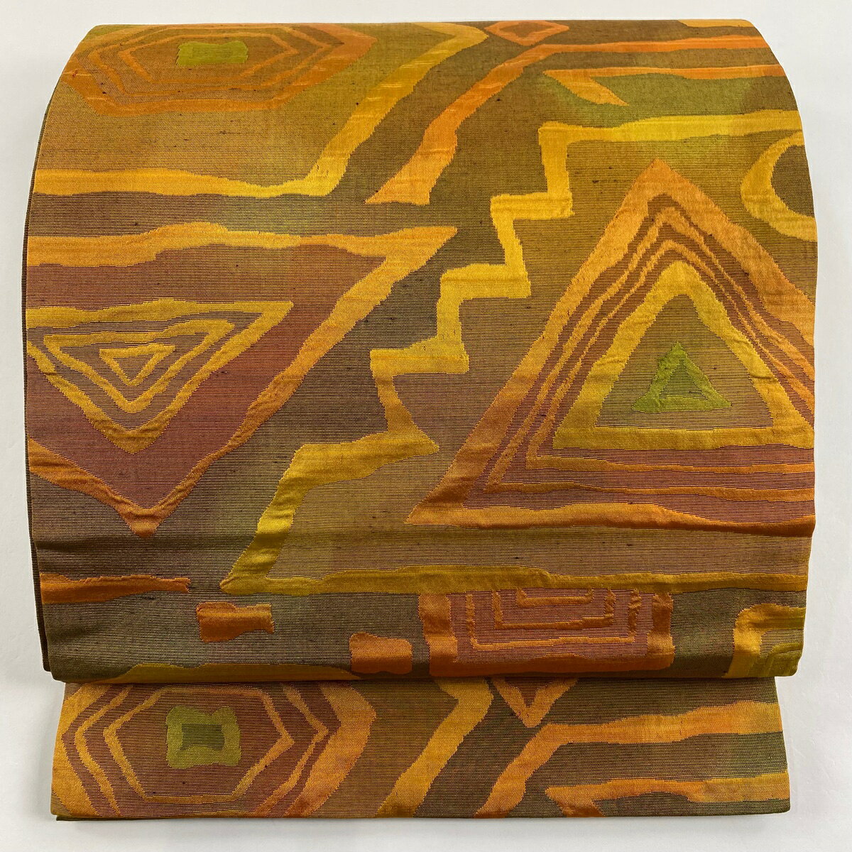 【最終値引き】 開き名古屋帯 優品 幾何学模様 箔 山吹色 正絹 【中古】 msp50