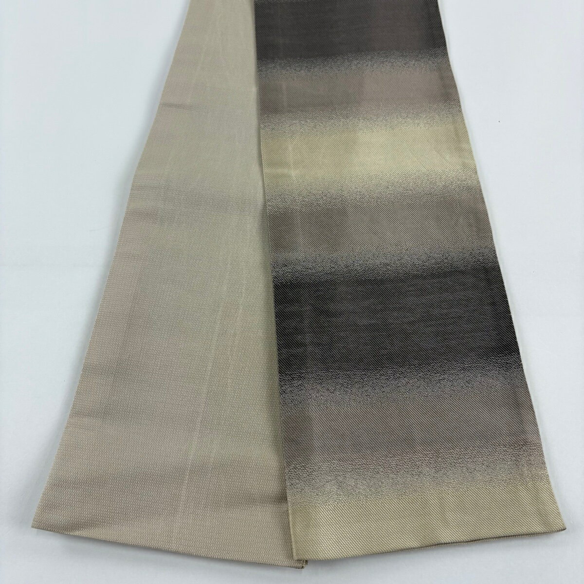 半幅帯 優品 ぼかし柄 灰茶 正絹 【中古】