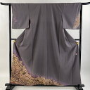 付下げ 身丈157cm 裄丈63.5cm S 袷 滝泰 落款あり 草花 松皮菱 金彩 ぼかし 灰紫 正絹 秀品 【中古】