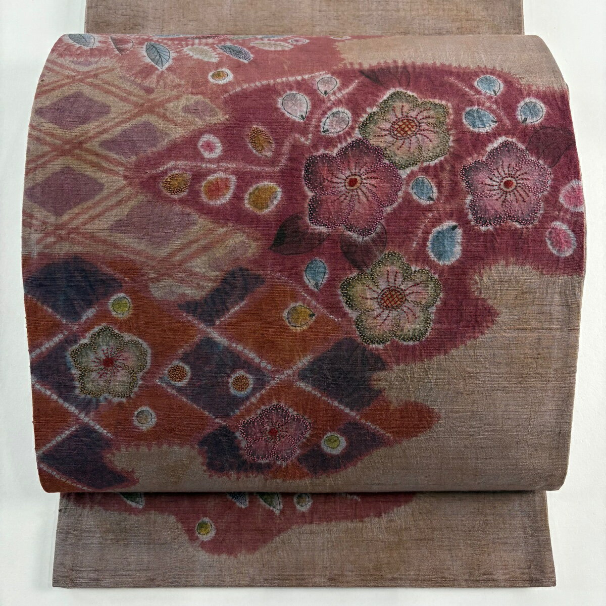 袋帯 美品 秀品 紬地 草花 霞 刺繍 茶紫 お太鼓柄 正絹 【中古】