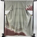 付下げ 身丈164cm 裄丈66.5cm M 袷 向かい鳥 花唐草 刺繍 ぼかし 灰緑 正絹 秀品 【中古】