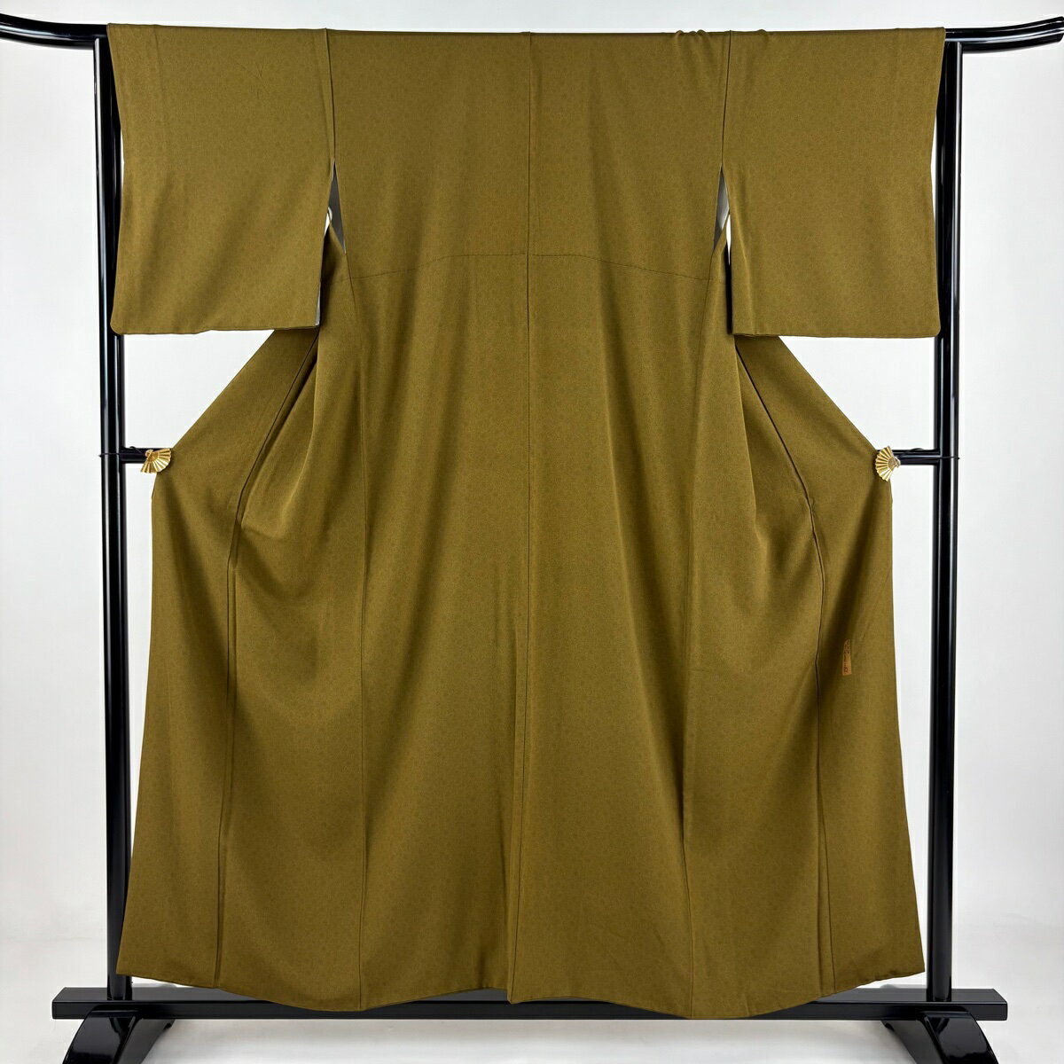 江戸小紋 身丈155.5cm 裄丈63cm S 袷 人間国宝 中村勇二郎 落款あり 古代菊 黄土色 正絹 美品 逸品 【中古】 msp50