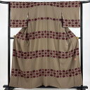 【美品】 付下げ 身丈158cm 裄丈62.5cm S 袷 花井幸子 落款あり 菱 斜縞 金彩 縮緬 灰茶 正絹 名品 【中古】