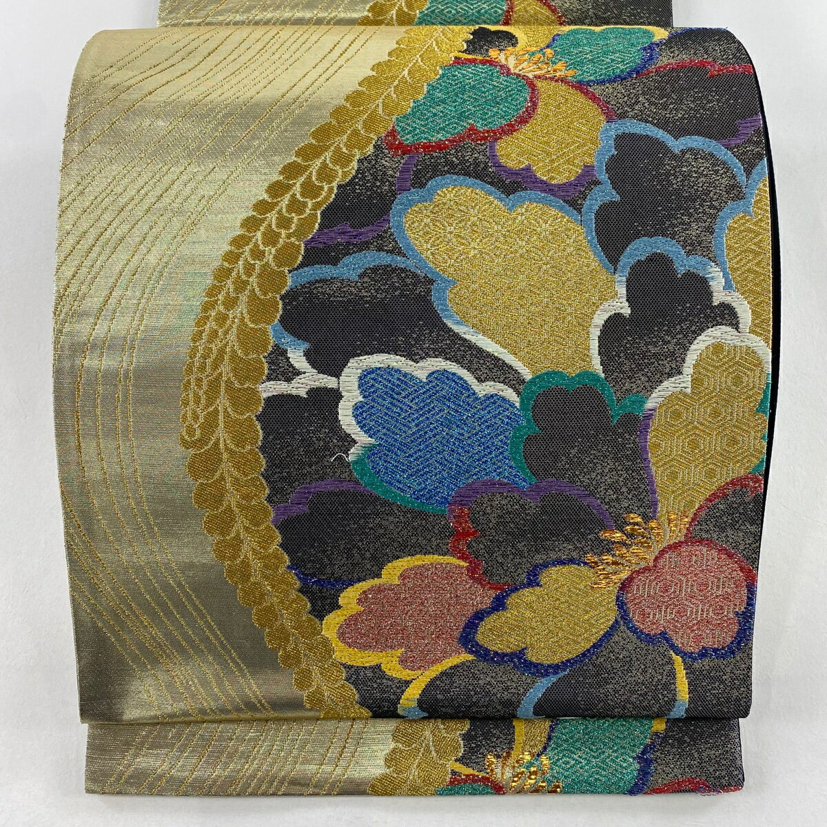 【美品】 袋帯 秀品 花 亀甲 箔 金糸 黒灰 六通 正絹 【中古】 msp50