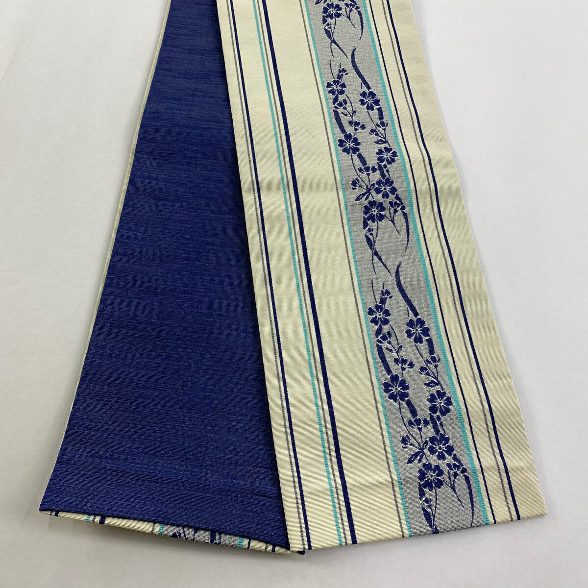 半幅帯 美品 優品 桜 縞 薄緑 化繊 【中古】