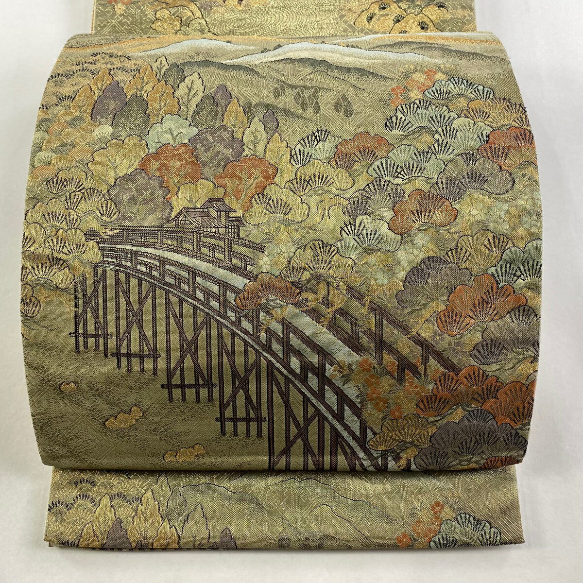 袋帯 秀品 橋 山並み 金糸 金色 六通 正絹 【中古】