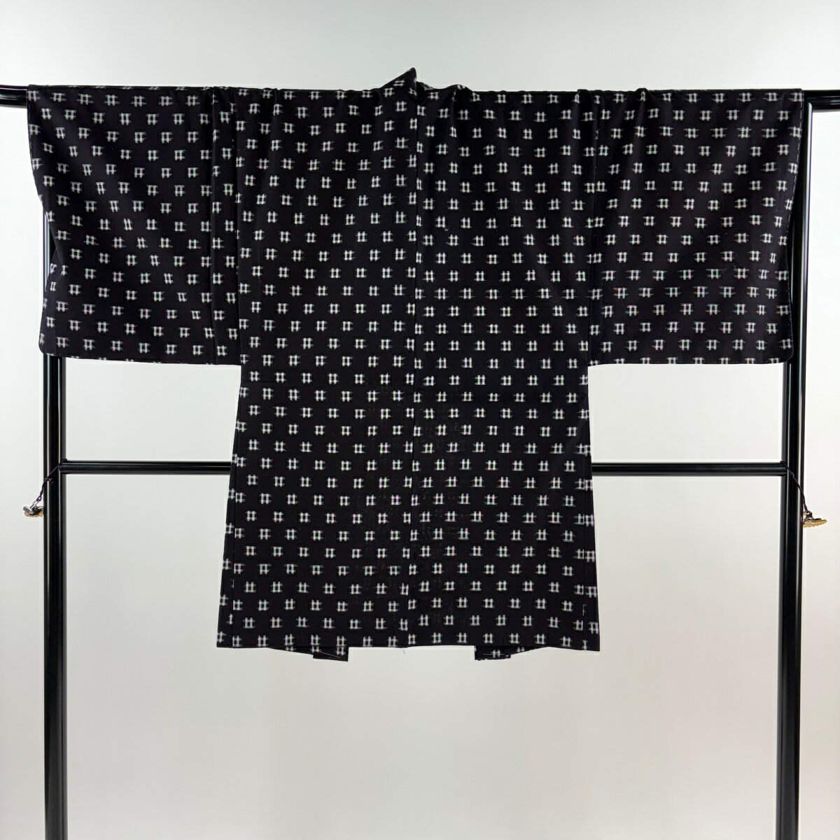 【美品】 男着物 身丈99cm 裄丈70.5cm M 羽織 井桁絣 濃紺 綿 名品 【中古】