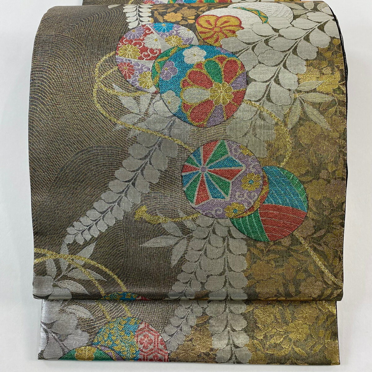 【美品】 袋帯 秀品 蹴鞠 草花 箔 金色 六通 正絹 【中古】