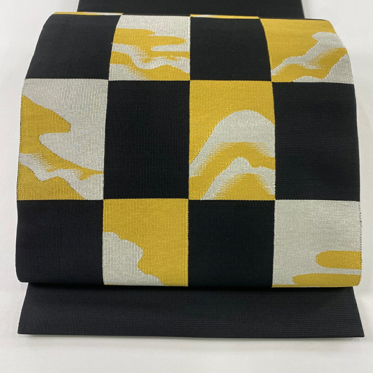 【美品】 袋帯 秀品 変わり市松 霞 金銀糸 黒 お太鼓柄 正絹 【中古】