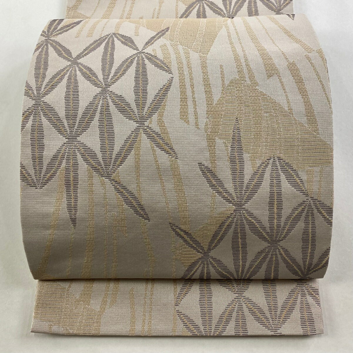 【美品】 袋名古屋帯 優品 幾何学模様 ベージュ 化繊 【中古】