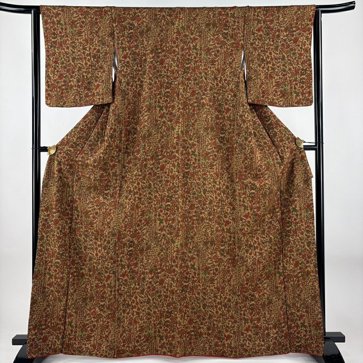 【美品】 小紋 身丈165cm 裄丈64cm M 袷 草花 黄土色 正絹 優品 【中古】