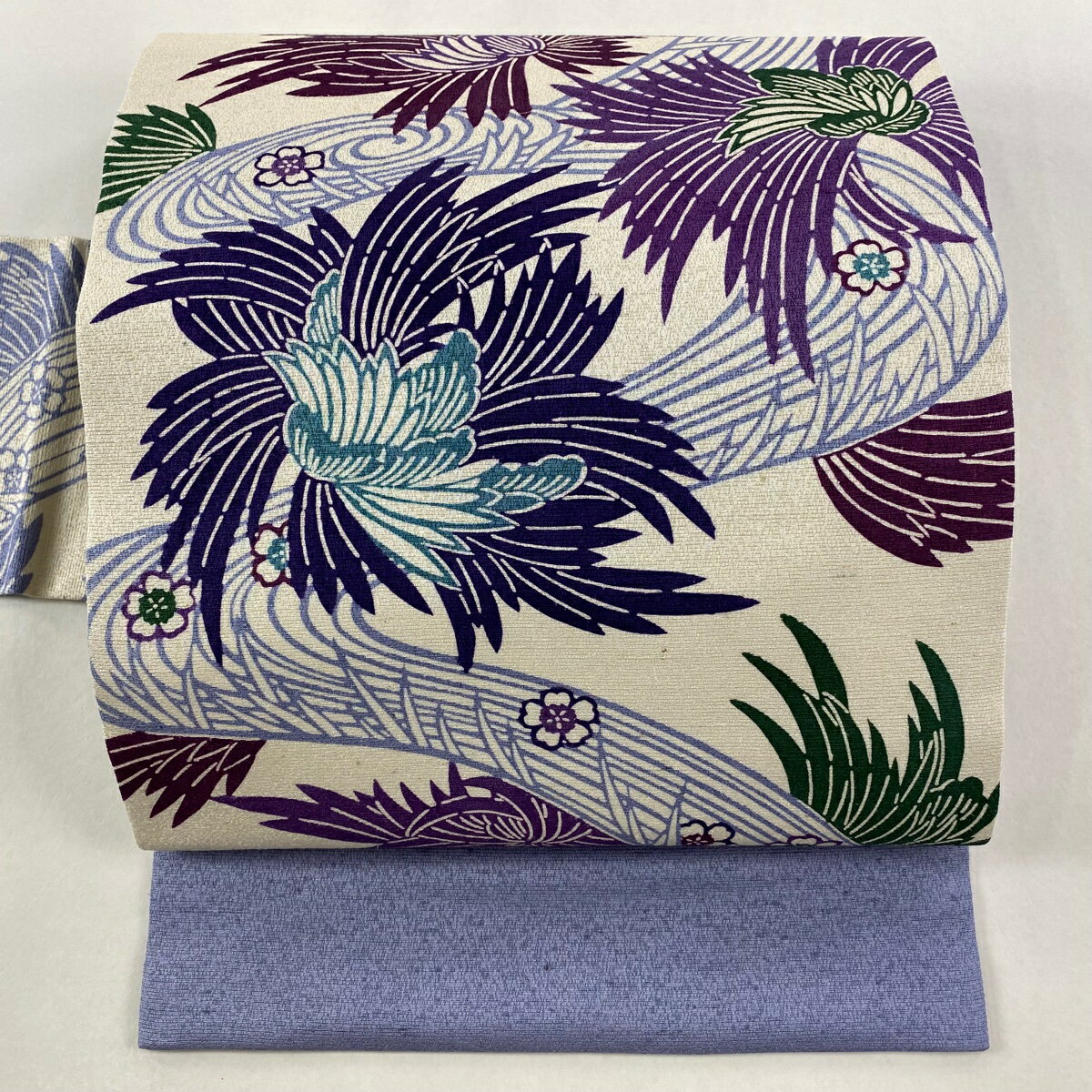 【美品】 名古屋帯 逸品 栗山吉三郎 落款あり 紬地 和染紅型 菊 流水 クリーム 正絹 【中古】