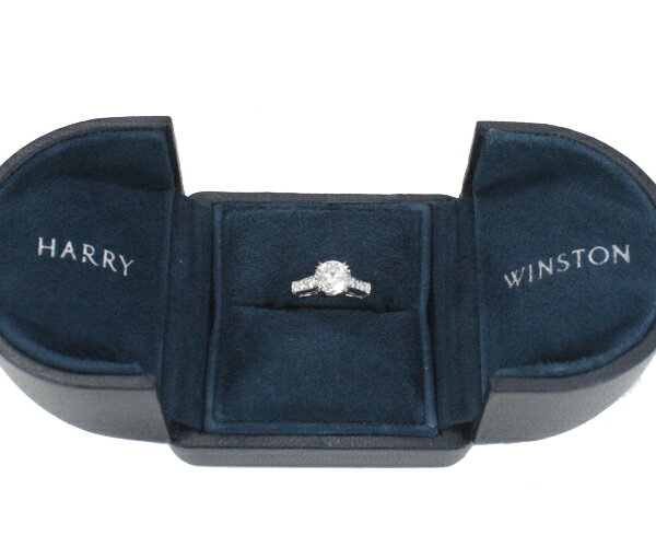 新品同様 HARRY WINSTON ハリーウィンストン ラウンド・トリスト・リング プラチナ ダイヤモンド 0.7ct E-VVS1-VG #11.5 Pt950 定価185万 完品 レディース【中古】