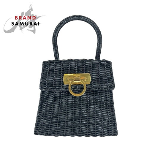 美品 Salvatore Ferragamo サルヴァトーレフェラガモ ガンチーニ ブラック 黒 ゴールド金具 ラタン ハンドバッグ レディース 500478 【中古】 美品 Salvatore Ferragamo サルヴァトーレフェラガモ ガンチーニ ブラック 黒 ゴールド金具 ラタン ハンドバッグ レディース 500478 【中古】