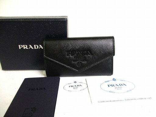 【未使用保管品】 プラダ PRADA サフィアーノ シャイン レザー ゴールド金具 4連 キーケース キーリング メンズ レディース ネロ 黒 【中古】 【未使用保管品】 プラダ PRADA サフィアーノ シャイン レザー ゴールド金具 4連 キーケース キーリング メンズ レディース ネロ 黒 【中古】