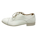 管理番号 Z0004795 商品ランク ABランク ブランド Maison Margiela/メゾンマルジェラ 商品名 Maison Margiela/メゾンマルジェラ S58WQ0024 レザー メッシュ 16SS ドレスシューズ ホワイト レディース 型番 S58WQ0024 ライン 16SS 色 ホワイト / ベージュ 素材 レザー サイズ JP靴サイズ：23cm表記サイズ36 日本サイズ約23cm※多少の誤差があると思いますが予めご承知の上ご購入をお願い致します。 付属品 保存箱、保存袋 状態 外・表面：薄汚れ,黒ずみ,スレ,シワ外・形状：良い内側：薄汚れ、スレ、シワ その他詳細コメント ※当方で扱っているものは基本的に一度人の手に渡ったものです。完品をお求めになる方はご購入をお控えください。 ※付属品、内容物は、写真に写っている物が全てです。ご確認の上ご購入下さい ※同梱発送も可能ですが重量や大きさ、物によっては同梱出来ない場合もございますので予めご了承ください。