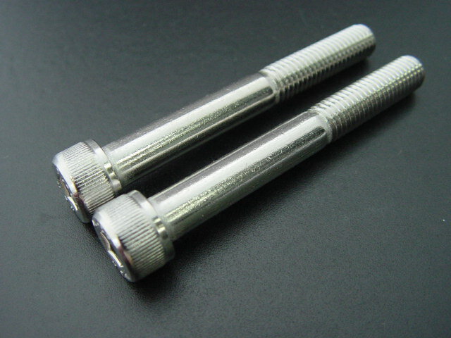 CB400F ヨンフォア ステンレス エンジンマウントボルト (右横) HONDA 旧車 絶版バイク 1510