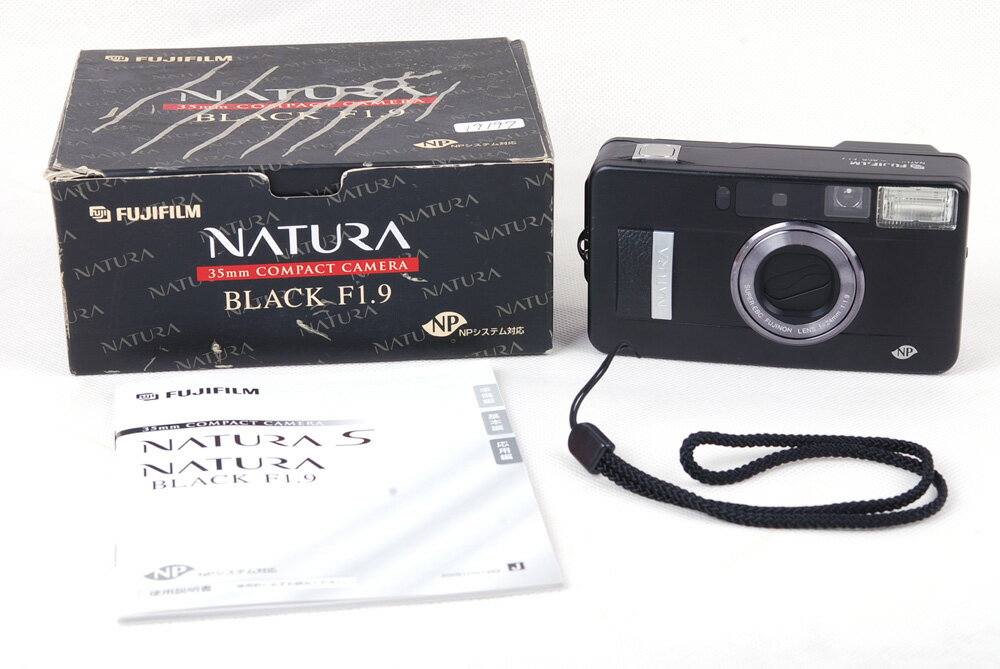 【新同品】Fujifilm/富士フィルム Natura F1.9 black/ブラック 24/1.9 明るい広角レンズ レンジファインダーカメラ#jp19197