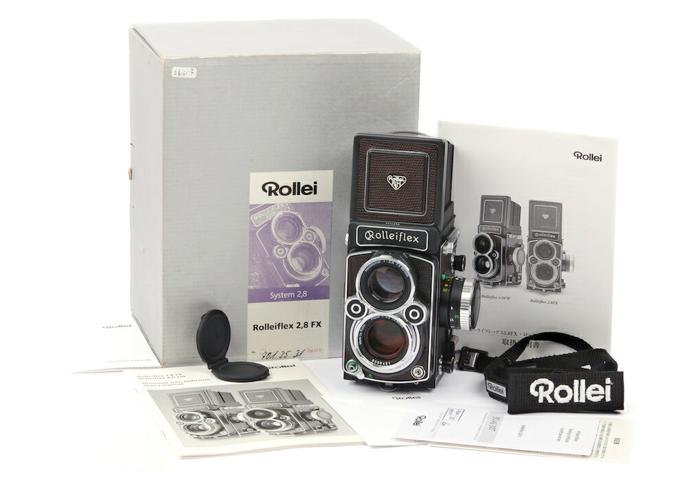 Rolleiflex 2.8FX】日本のローライファンの声から誕生した、現行 Rolleiflex 2.8FX】日本のローライファンの声から誕生した、現行
