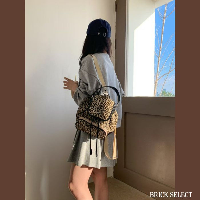 ミニリュックおしゃれ レザー リュック レディース リュック レディース 小さめ おしゃれ 大人 かわいい 40代 通勤 通学 ママ ミニリュック ジュニア ミニリュック ブラック 黒 合皮 合成皮革 フェイクレザー コンパクト 無地 シンプル プレゼント ギフト レオパード