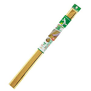 部屋と廊下の敷居の段差解消に！ ●柔らかい発泡材を使用しているので、ぶつかった時の衝撃をやわらげ、つまさきのケガから守ります。 ●木目柄のため廊下やフローリングに使用しても見た目を損ないません。 ●自由な長さにカットして使用する事もできます。 ●専用テープ貼付け済み ［品名］つまさきやわらかガード 痛クナイゾ Sサイズ ［サイズ(mm)］約巾40×長900×高15 ［重量］約100g ［材質］EVA樹脂/テープ（アクリル系粘着剤） 【使用上の注意】 ●ご使用前に目立たないところで試し貼りをして、のり残り、表面のはがれ落ち等がない事を必ず確認の上でご使用ください。素材によっては表面がはがれ落ちることがあります。 ※化粧合板などはご注意願います。 ●高温・多湿の環境では接着強度が弱くなることがあります。 ●強い接着が必要な際は市販の両面テープをご使用ください。 ●本製品との接着面の素材によって色素が付着する場合があります。 ●剥がす場合は強く引っ張ってはがさないでください。 ●石油類、薬品やワックス等触れる場所では、使用しないでください。変色等の原因になります。 ●水気のあるところ、浴室内では使用しないでください。 ●EVA樹脂のため素材の劣化・伸縮・硬化・ひび割れ・色落ちが発生する可能性があります。定期的に確認し交換してください。 ●使用温度は－10度～＋50度以内でご使用ください。 ●本製品はお子様やお年寄りの事故を予防したり、被害を最小限にするものでご本人や保護者の方の万全の注意と配慮に代わるものではありません。