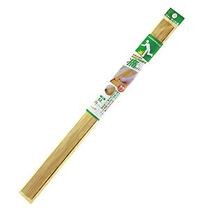 部屋と廊下の敷居の段差解消に！ ●柔らかい発泡材を使用しているので、ぶつかった時の衝撃をやわらげ、つまさきのケガから守ります。 ●木目柄のため廊下やフローリングに使用しても見た目を損ないません。 ●自由な長さにカットして使用する事もできます。 ●専用テープ貼付け済み ［品名］つまさきやわらかガード 痛クナイゾ Mサイズ ［サイズ(mm)］約巾50×長900×高20 ［重量］約120g ［材質］EVA樹脂/テープ（アクリル系粘着剤） 【使用上の注意】 ●ご使用前に目立たないところで試し貼りをして、のり残り、表面のはがれ落ち等がない事を必ず確認の上でご使用ください。素材によっては表面がはがれ落ちることがあります。 ※化粧合板などはご注意願います。 ●高温・多湿の環境では接着強度が弱くなることがあります。 ●強い接着が必要な際は市販の両面テープをご使用ください。 ●本製品との接着面の素材によって色素が付着する場合があります。 ●剥がす場合は強く引っ張ってはがさないでください。 ●石油類、薬品やワックス等触れる場所では、使用しないでください。変色等の原因になります。 ●水気のあるところ、浴室内では使用しないでください。 ●EVA樹脂のため素材の劣化・伸縮・硬化・ひび割れ・色落ちが発生する可能性があります。定期的に確認し交換してください。 ●使用温度は－10度～＋50度以内でご使用ください。 ●本製品はお子様やお年寄りの事故を予防したり、被害を最小限にするものでご本人や保護者の方の万全の注意と配慮に代わるものではありません。