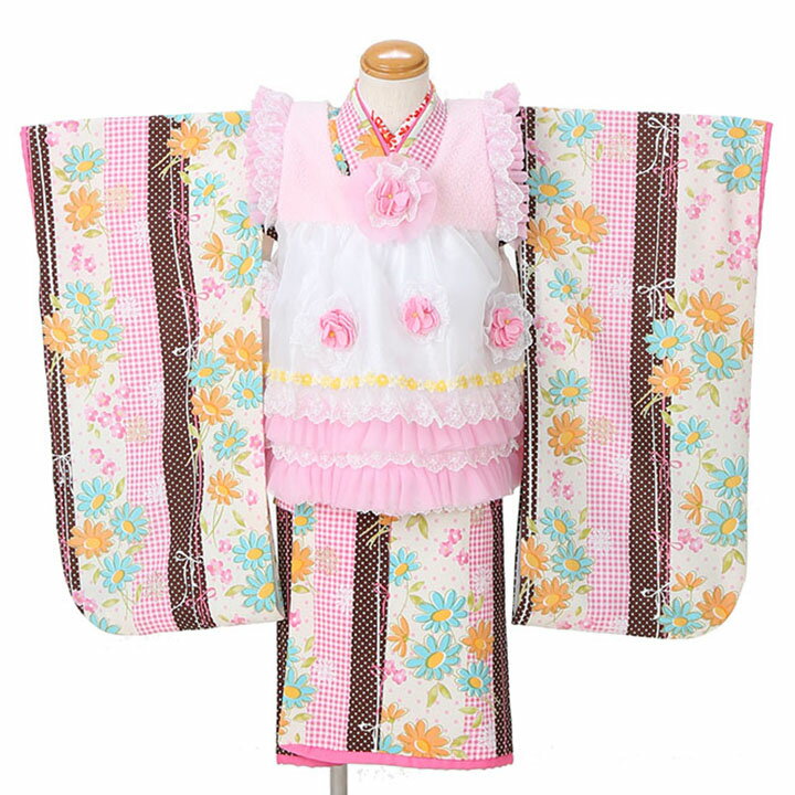 ●こちらの着物は、レンタル商品です。 ●申し訳ございませんが、ご注文頂いても利用日の予約状況によってはご利用頂けない場合もございます。 ●フリーダイヤルまたはメールで、事前に予約状況をお問い合わせ頂く事も可能です。 ●レンタル商品はご利用日の5日前に発送し、4日前のお届け予定です。（予約状況やお届けの地域によっては3日前の到着になる場合もございます。） ●ご利用日の翌日には必ずご返送下さい。（延長利用の場合を除く） ●返送の際は、商品と同封の着払い伝票で簡単に返送できます。 ●北海道と沖縄および離島は、＋1.000円（税別）の送料を申し受けます。 ●詳しくはレンタルガイドをご覧ください。 追　加　送　料　表（ご注文後、下記の送料が加算されます） 北海道 沖縄 離島 1,000円（税別） 1,000円（税別） 1,000円（税別）&#8203; 【商品名】 レンタル　七五三　三歳着物 【品　番】 MA-PP32 【商品内容】 着物　/　被布　/ 長襦袢　/　腰紐　/　足袋　/ 小物セット（巾着・草履・髪飾り） ※着物は3歳の標準サイズに調整済みです。 【特　徴】 昭和レトロなエプロンスタイルで着る着物です。ピンクのギンガムチェックと焦げ茶色のドット柄の縦縞を交互に配しリボンやガーベラの花が咲きます。エプロンには、レースでたっぷりのフリルとお花のモチーフがつき、小さな女の子が着ると本当に可愛らしくなります。ひと味違った七五三を楽しんで下さい。 着物は3歳の標準サイズに調整してあります。着物のほかに着付けに必要な小物や足袋までフルセットでお届け致しますので、安心してご利用頂けます。 【サイズ】 約100cm前後 【ご利用日】 予約状況を確認いたしますので、必ずご利用日をご入力してください。
