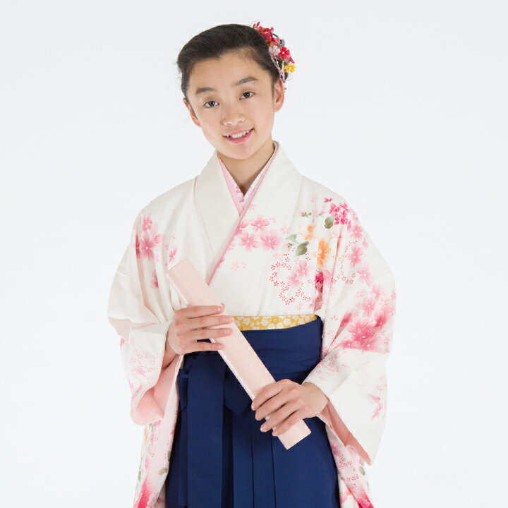 Rakuten - 【レンタル】 小学生 女子 袴セット 卒業式 (HK_137) 150cm 160cm 白 ピンク 紺 桜 女の子 女児 小学校 10歳 13歳 袴 はかま ハカマ フルセット 貸衣装 和装 卒業袴 卒業 ハーフ成人式 結婚式 十三詣 【往復送料無料】