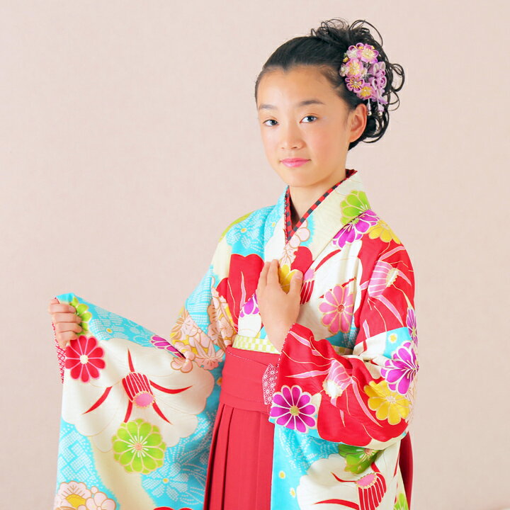 Rakuten - 【レンタル】 小学生 女子 袴セット 卒業式 (HK-84) 150cm 160cm 水色 赤 白 朱赤 椿 女の子 女児 小学校 10歳 13歳 袴 はかま ハカマ フルセット 貸衣装 和装 卒業袴 卒業 ハーフ成人式 結婚式 十三詣 【往復送料無料】