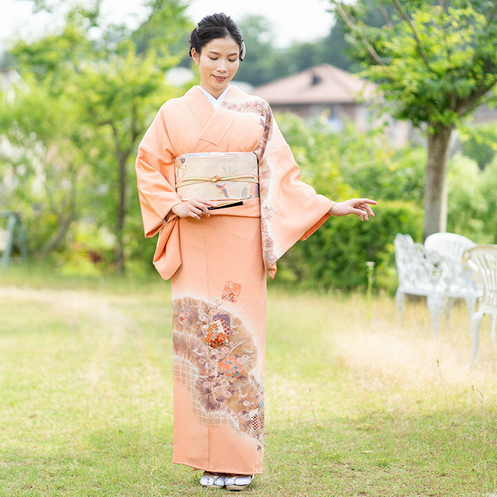 【レンタル】高級正絹 着物 訪問着 留袖 フルセット 珊瑚色 菊 牡丹 レンタル（HO-FU306）きもの 礼装 衣装 貸衣装 お祝い 結婚式 お茶会 入学式 卒業式 訪問 祝賀会 パーティー 母親 叔母 親族 フォーマル 絹織物 礼装着物 着物ドレス 高級和装