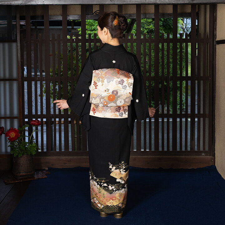 【留袖 レンタル フルセット】【往復送料無料】高級正絹 留袖 レンタル 扇 ・鶴 TS-MA434 結婚式 母親 衣装 黒留袖 レンタル留袖 結婚式母親 親族 留袖 式典 叙勲 留袖 レンタル 安い オシャレ