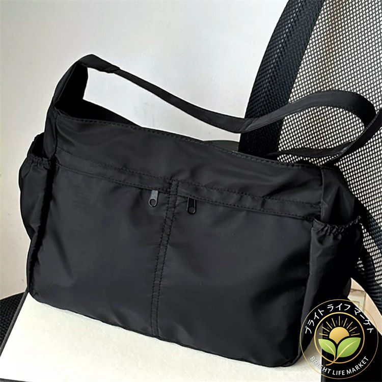ストリート カジュアル 軽量かばん 多収納 通学 シンプル ユニセックス 韓国 斜め掛けバッグ 肩掛け レディース 黒 ナイロン