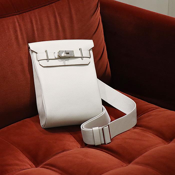 エルメス ケリーアッカドPM トゴ グリペール シルバー金具 HERMES 新品ショルダーバッグ ブランドバッグ 送料無料のサムネイル