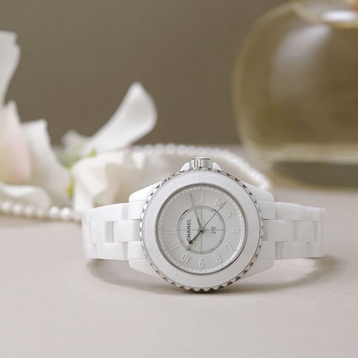 【2019年新作】シャネル J12 ファントム H6345 ホワイトセラミック 33mm CHANEL 新品レディース 腕時計 送料無料
