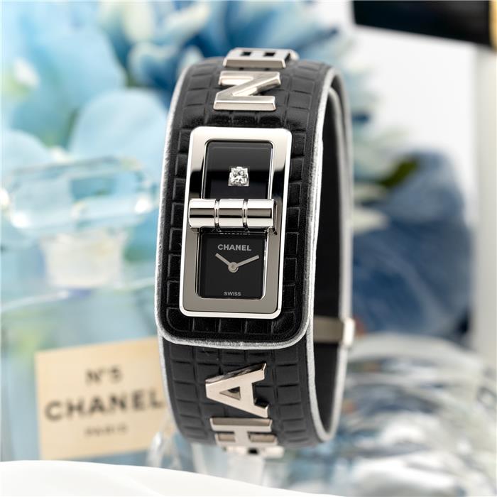 楽天市場】CHANEL ブレスレット(腕時計)の通販 楽天市場】CHANEL ブレスレット(腕時計)の通販