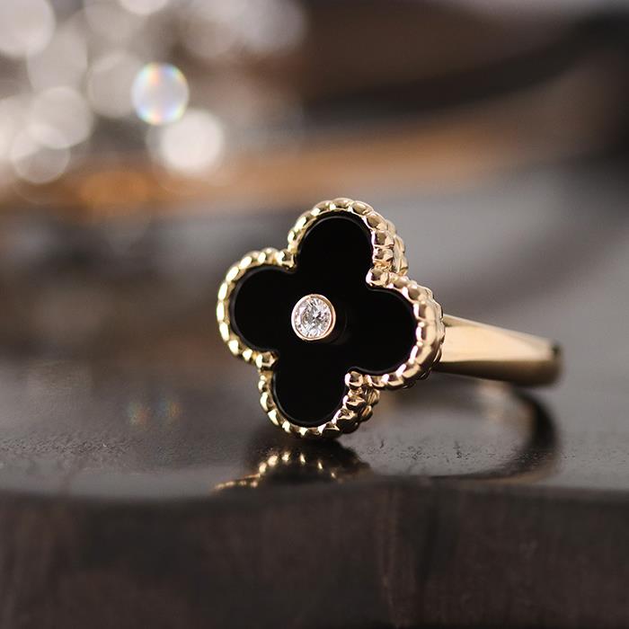 ヴァン クリーフ&アーペル ヴィンテージ アルハンブラ リング イエローゴールド オニキス ダイヤモンド VCARA41048 Van Cleef & Arpels 中古リング 腕時計 送料無料のサムネイル