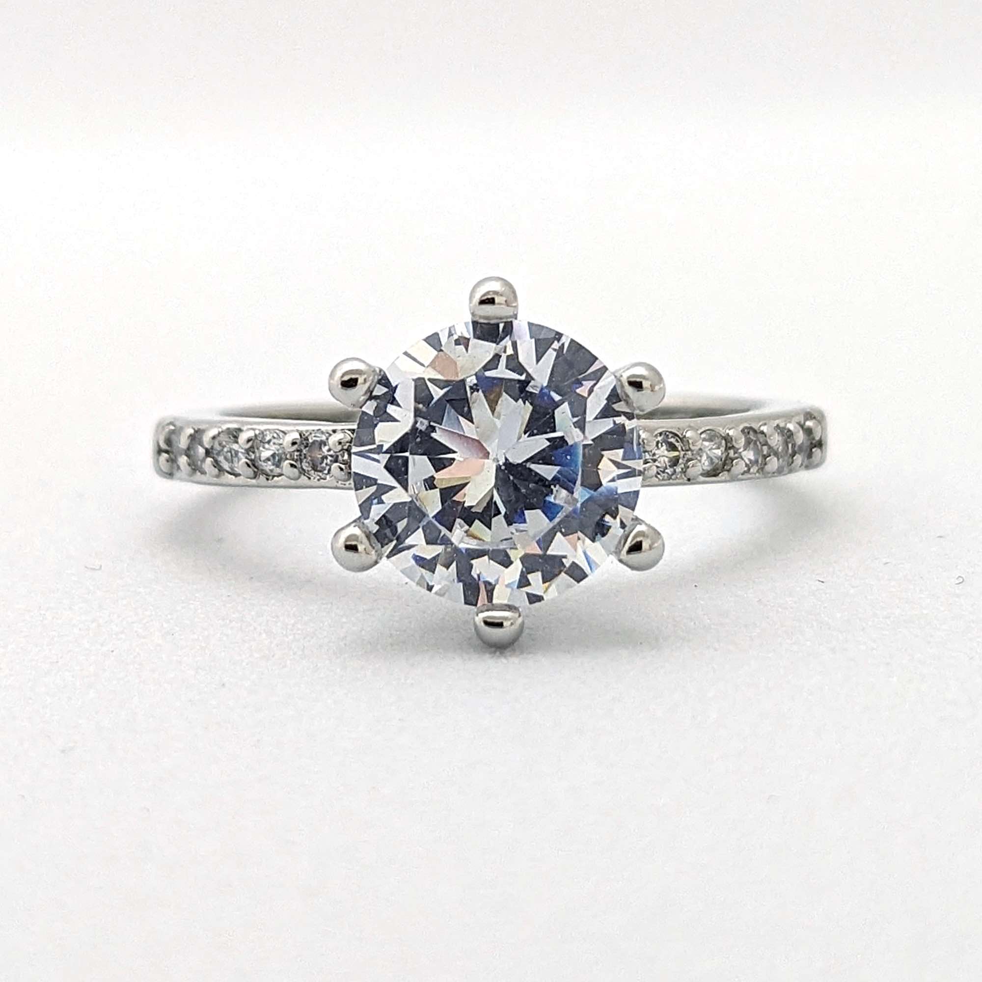 【婚約指輪】ダイヤモンド【2ct】2カラット【ティファニー風】ジュエリー【ブライダル】結婚指輪【マリッジリング】受注生産品【ダイヤモンドとエタニティリングを組み合わせたクラシックでも新しい2カラットの婚約指輪】Hカラー・SI2クラス【宝石鑑定書付き】