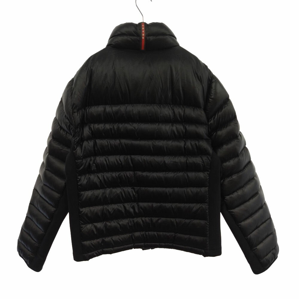 PRADA(プラダ)シリコンラバーロゴ ジップアップナイロンダウンジャケット ブラック【中古】【程度AB】【カラーブラック】【オンライン限定商品】★SALE対象★